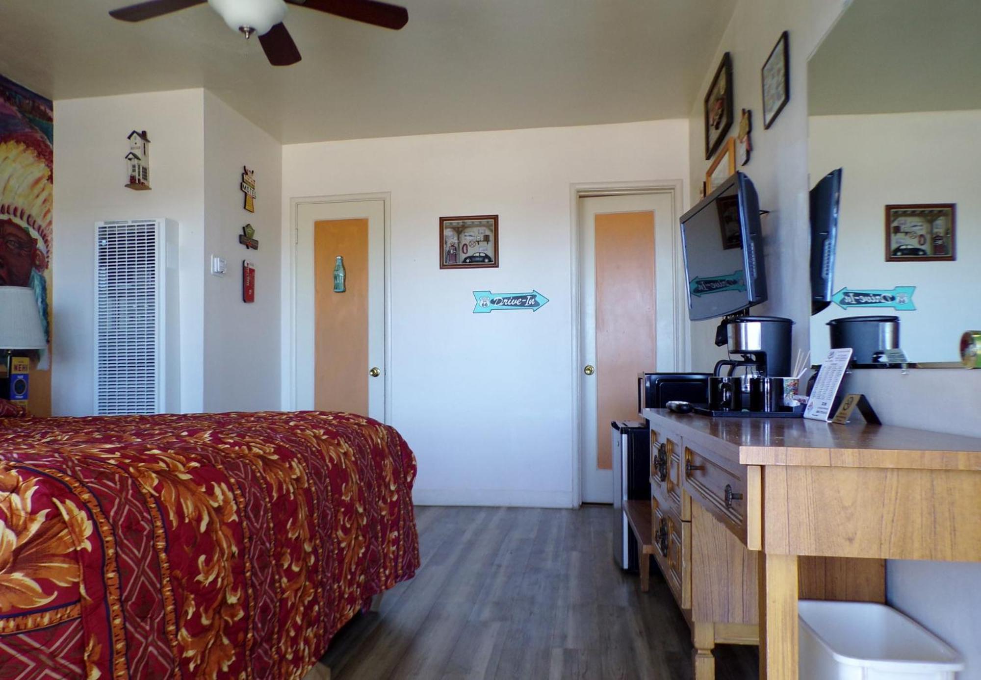 Cypress Tree Motel 카유코스 객실 사진