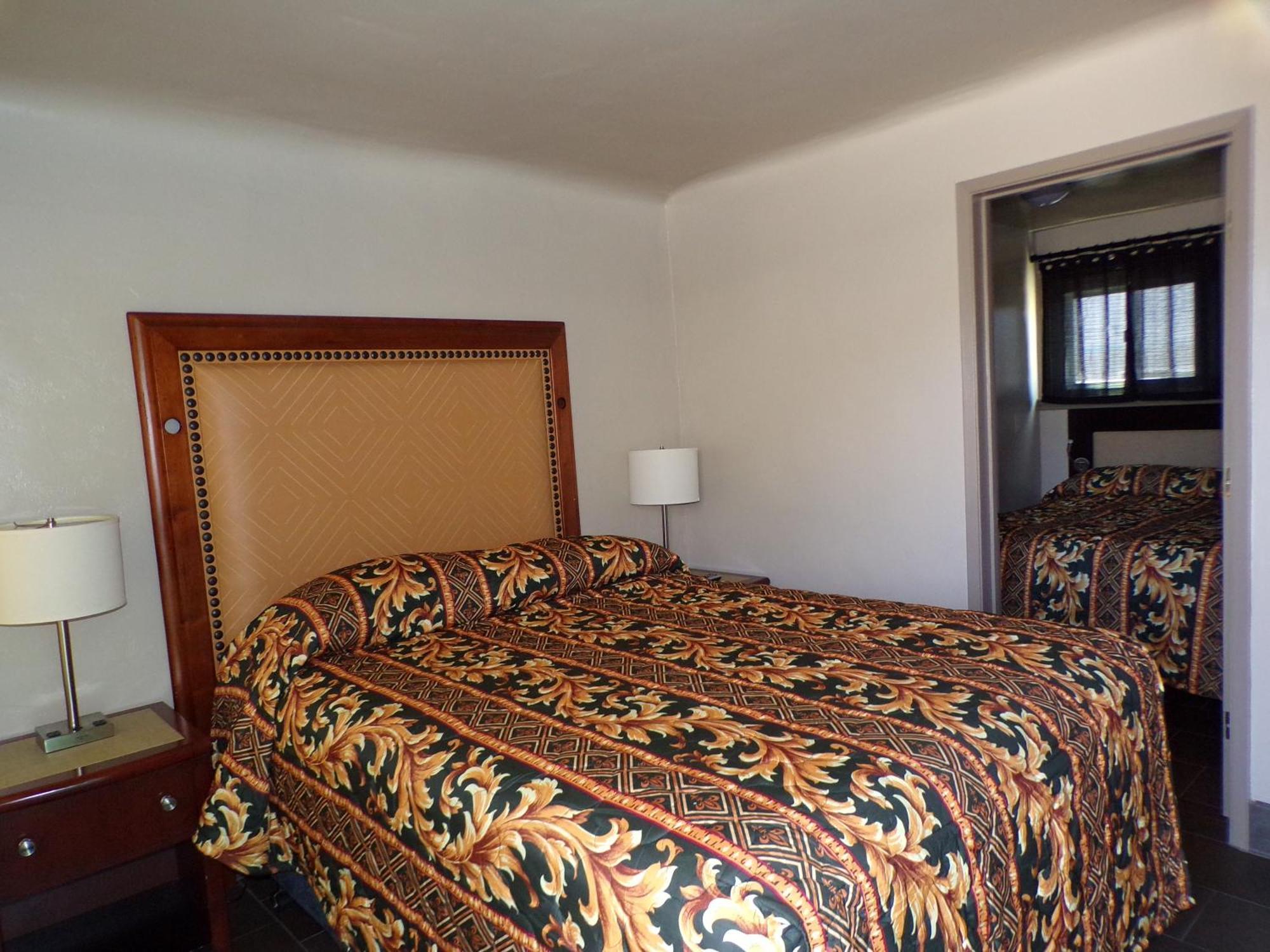 Cypress Tree Motel 카유코스 객실 사진