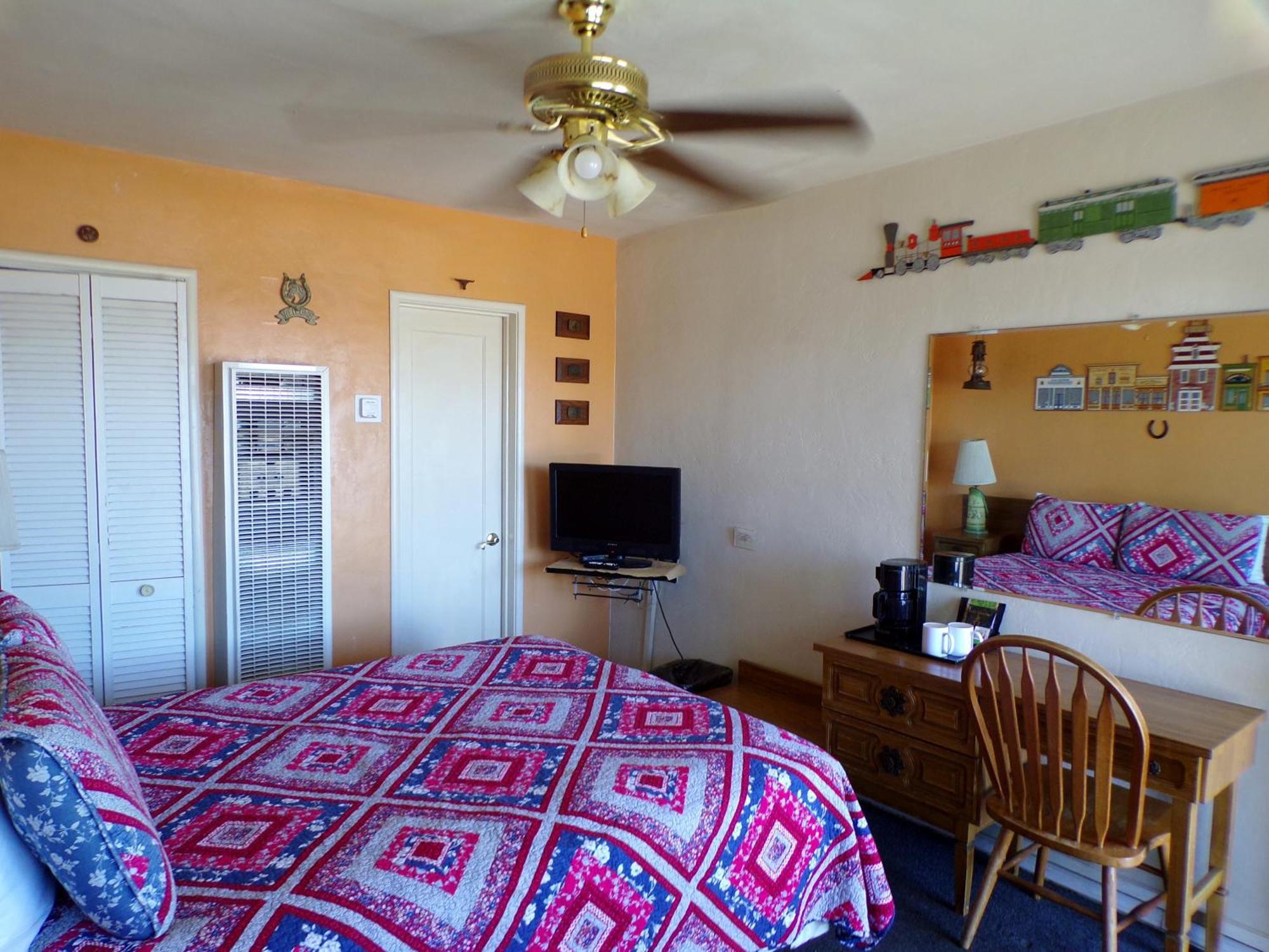 Cypress Tree Motel 카유코스 객실 사진