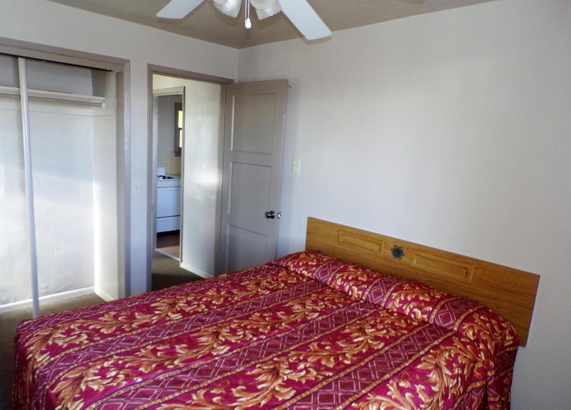 Cypress Tree Motel 카유코스 객실 사진