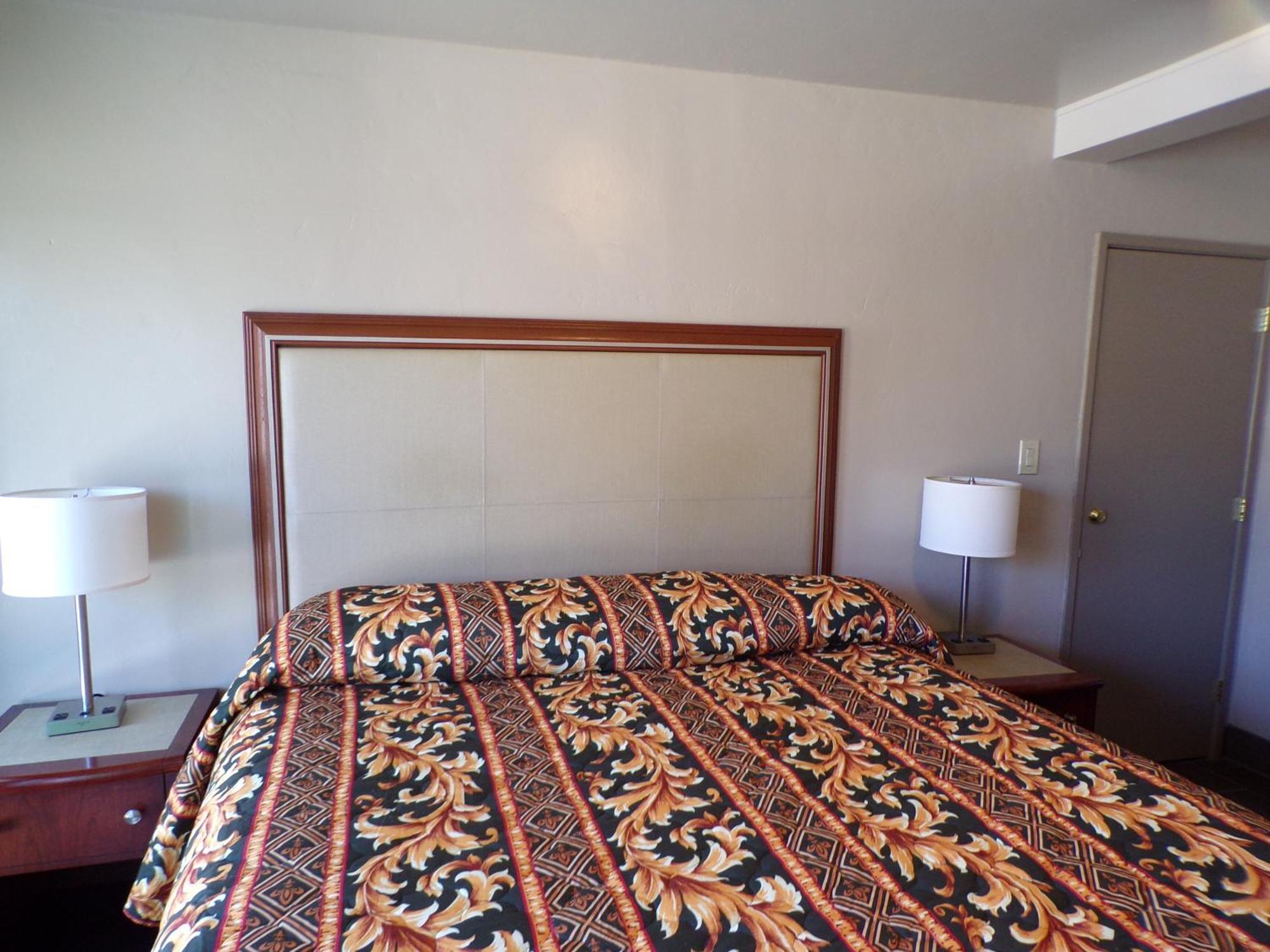 Cypress Tree Motel 카유코스 객실 사진